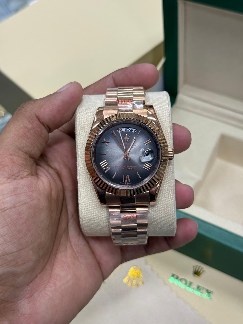 DayDate | Rose Chain | Pearl Digit | Smoky Grey Dial