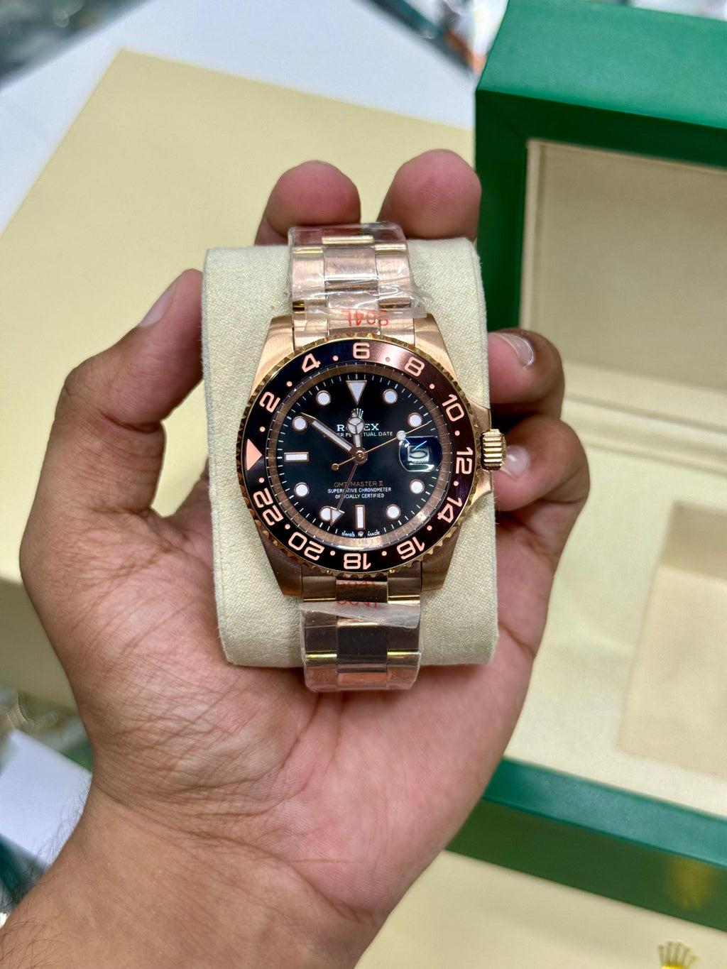 GMT Root Bear | Rose Gold Oyster | Black Dial