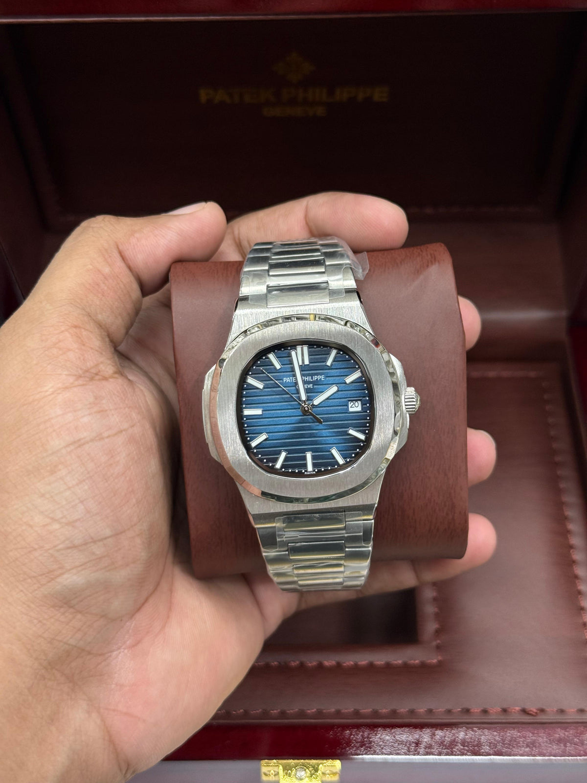 Patek Philippe Nautilus Automatic | Blue Dial