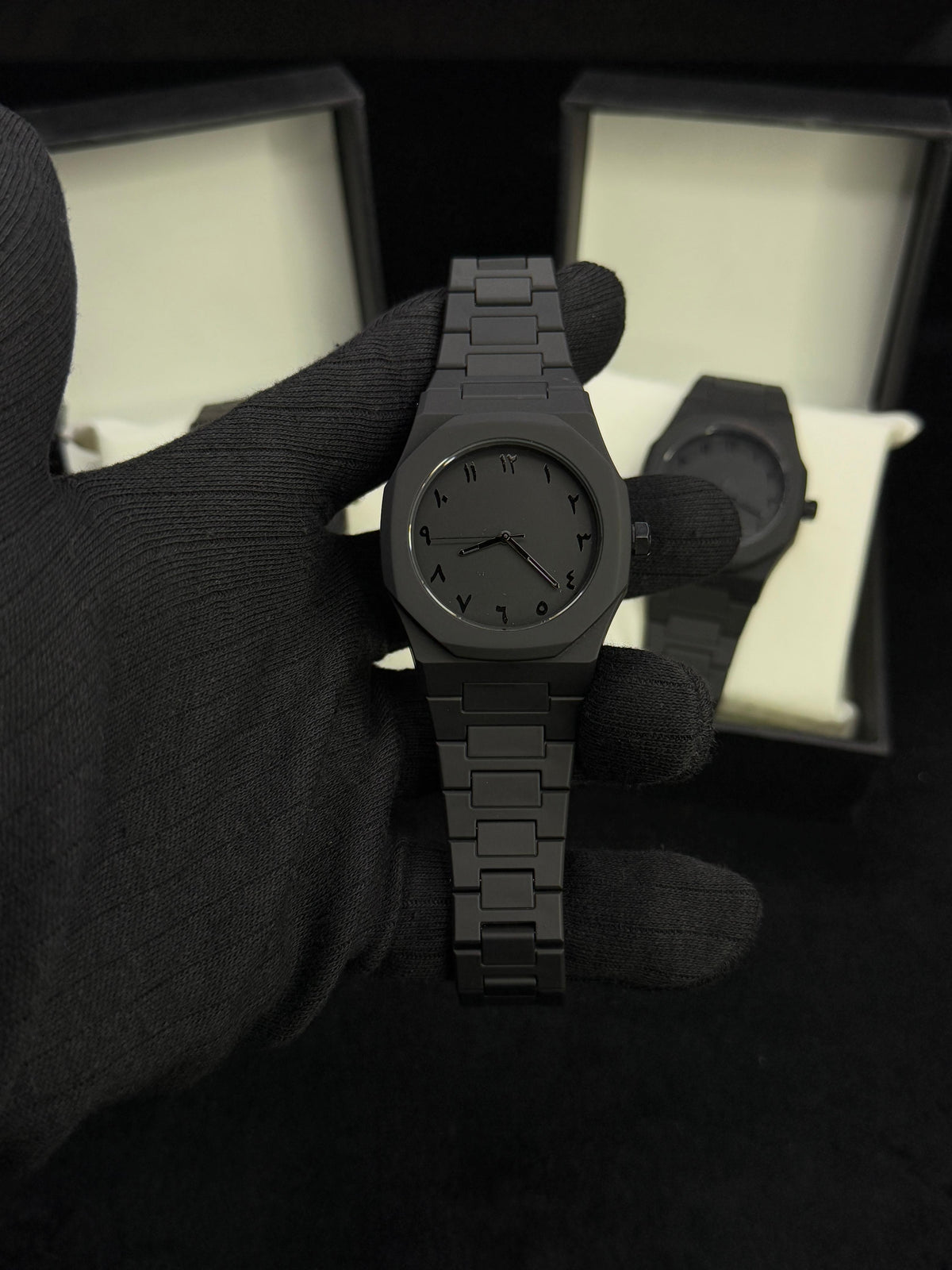 Black Arabic | Aura Watch